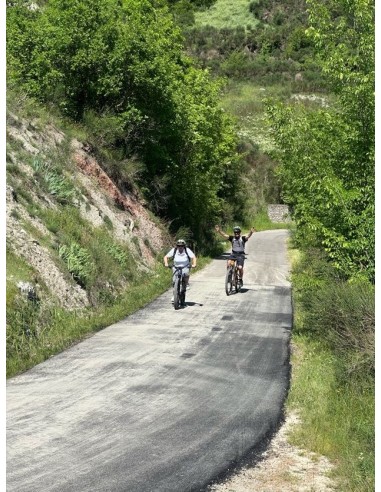 TOUR ALLA SCOPERTI DEI COLLI DI...